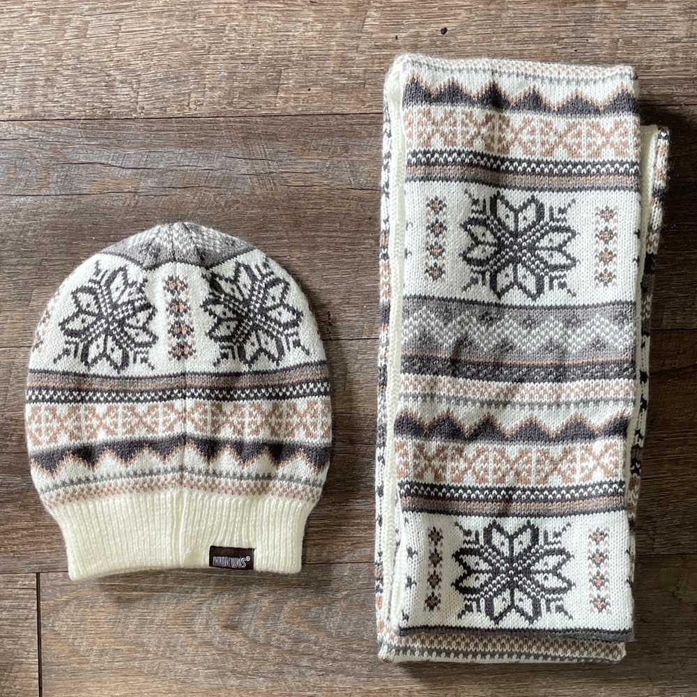 Muk Luks Knit Snowflake Print Winter Hat Beanie and Infinity Scarf Set